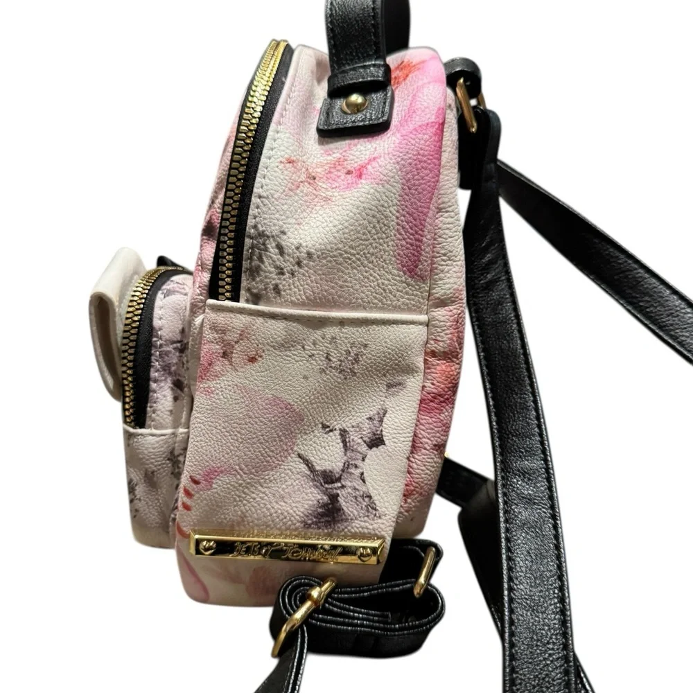 Betsey Johnson Floral Dog Face Mini Backpack/ Purse in Light Pink - Picture 3 of 10